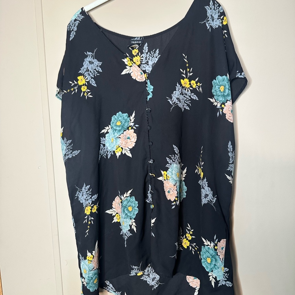 Torrid Black Floral Blouse with Blue and Yellow Accents